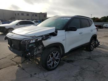  Salvage Kia Seltos