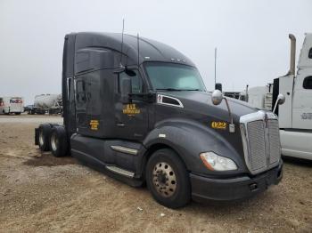  Salvage Kenworth Constructi