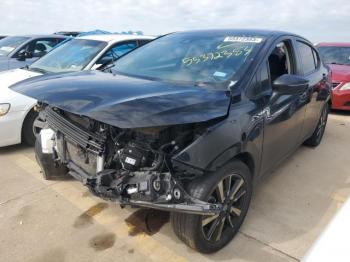  Salvage Nissan Versa