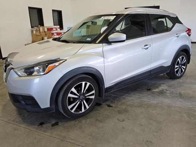  Salvage Nissan Kicks