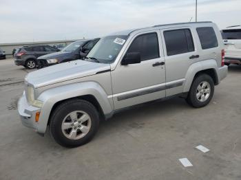  Salvage Jeep Liberty