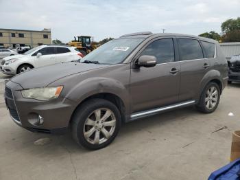  Salvage Mitsubishi Outlander