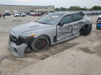  Salvage Kia Stinger