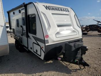  Salvage Winnebago Micro Minn