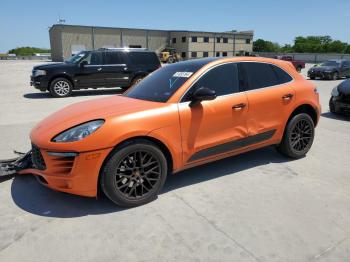  Salvage Porsche Macan