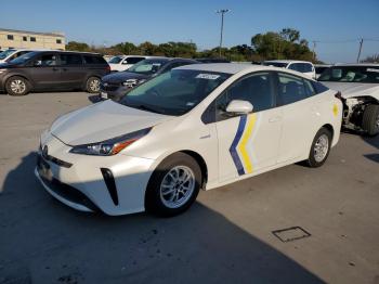  Salvage Toyota Prius