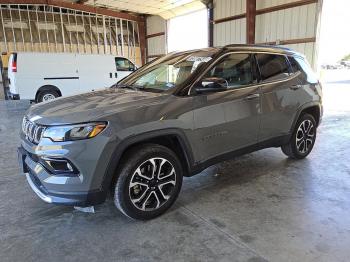  Salvage Jeep Compass