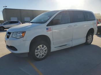  Salvage Dodge Caravan