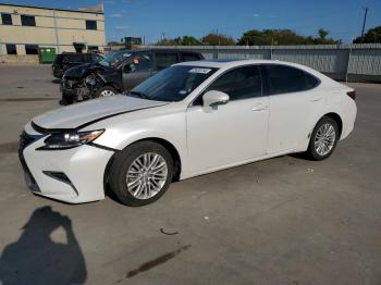  Salvage Lexus Es