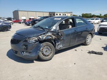  Salvage Toyota Yaris