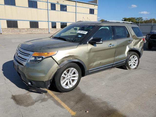  Salvage Ford Explorer