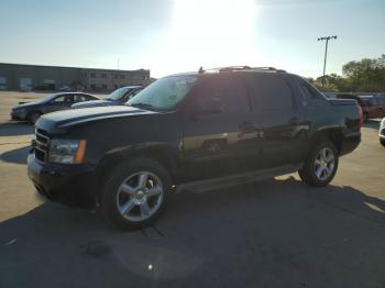  Salvage Chevrolet Avalanche