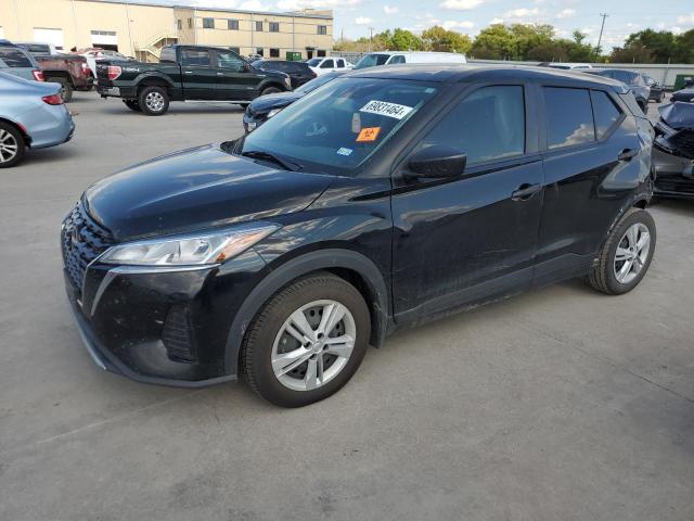  Salvage Nissan Kicks