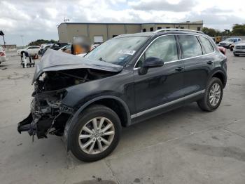  Salvage Volkswagen Touareg