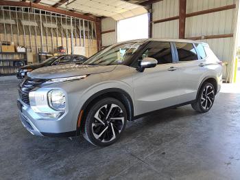  Salvage Mitsubishi Outlander