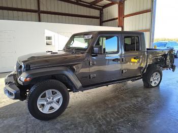  Salvage Jeep Gladiator