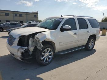  Salvage GMC Yukon