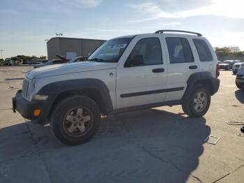  Salvage Jeep Liberty