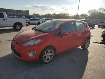  Salvage Ford Fiesta