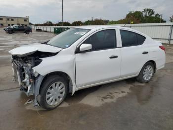  Salvage Nissan Versa