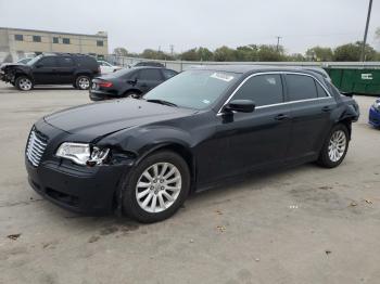  Salvage Chrysler 300