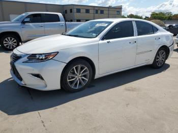  Salvage Lexus Es