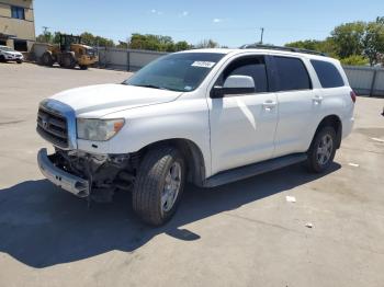  Salvage Toyota Sequoia