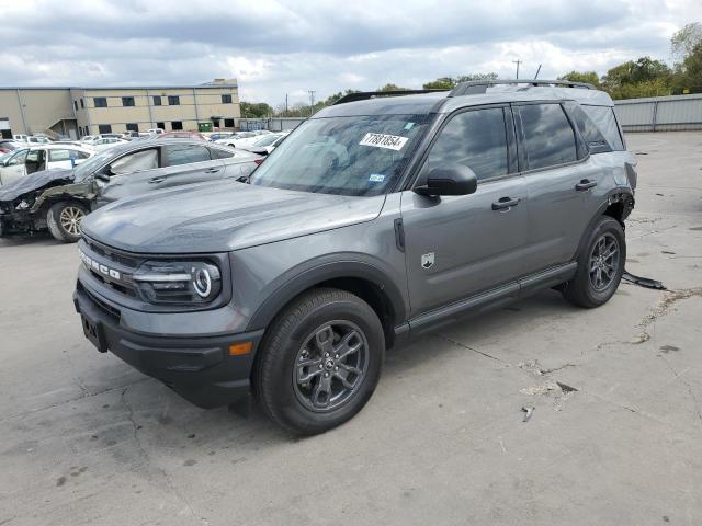  Salvage Ford Bronco