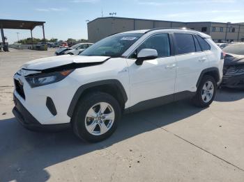  Salvage Toyota RAV4