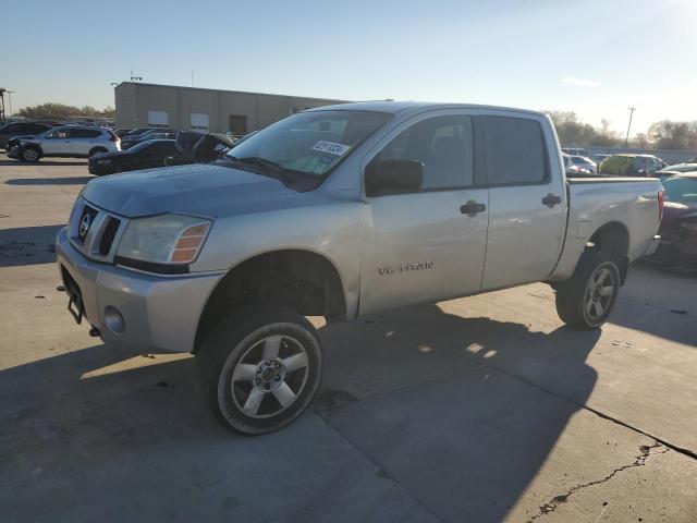  Salvage Nissan Titan