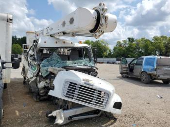  Salvage Freightliner M2 106 Med