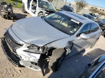  Salvage Lexus Es