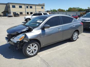  Salvage Nissan Versa