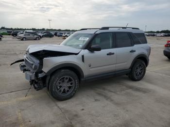  Salvage Ford Bronco