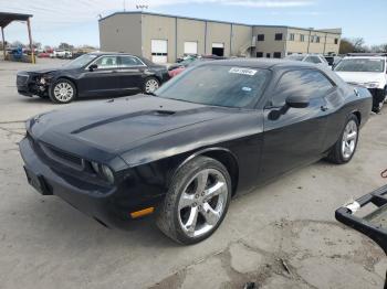  Salvage Dodge Challenger