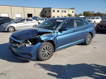  Salvage Volkswagen Jetta