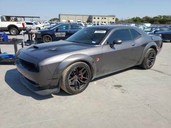  Salvage Dodge Challenger