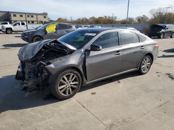  Salvage Toyota Avalon