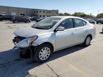  Salvage Nissan Versa