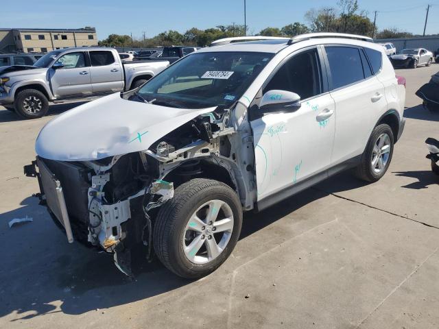  Salvage Toyota RAV4