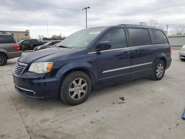  Salvage Chrysler Town & Country