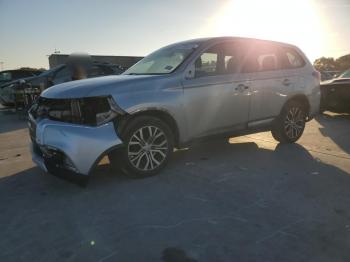  Salvage Mitsubishi Outlander