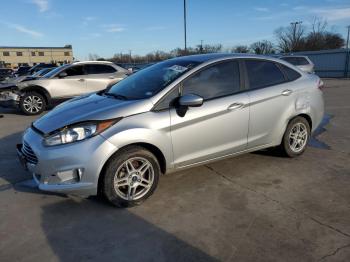  Salvage Ford Fiesta