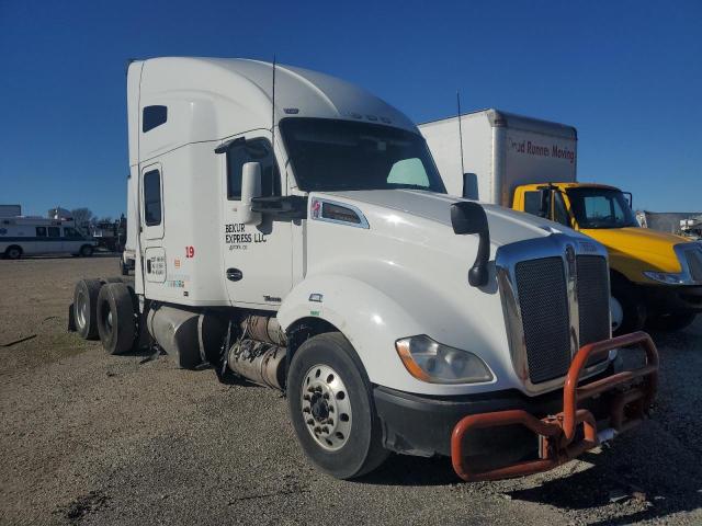  Salvage Kenworth Constructi