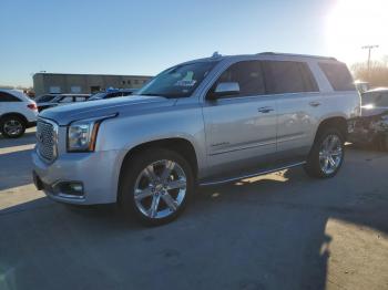  Salvage GMC Yukon