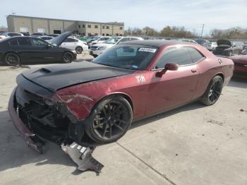  Salvage Dodge Challenger