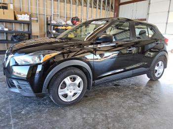  Salvage Nissan Kicks