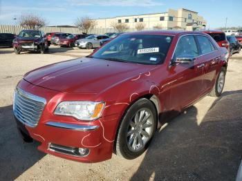  Salvage Chrysler 300