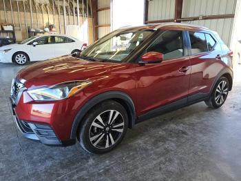  Salvage Nissan Kicks