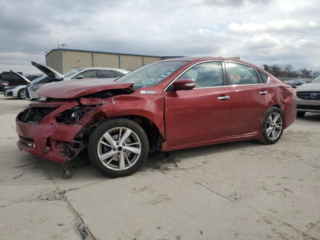  Salvage Nissan Altima